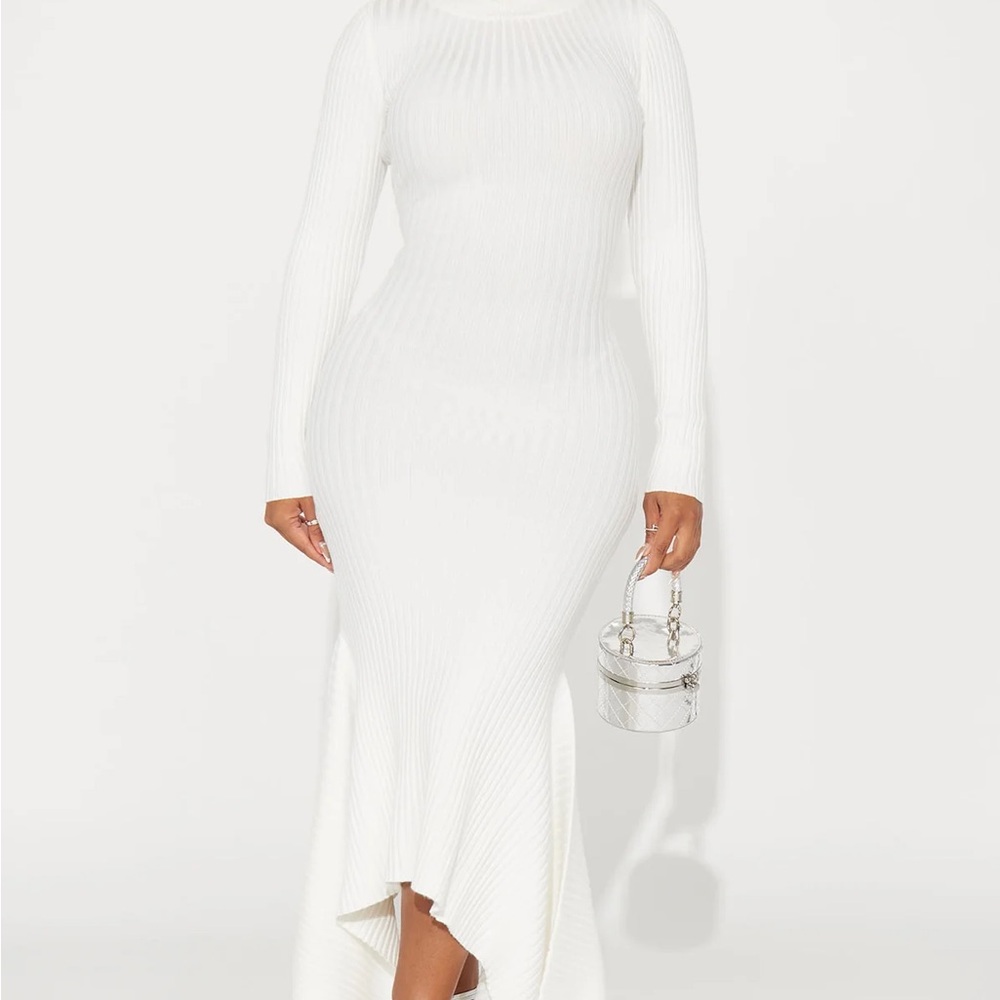 Fashion Nova Kaylie Sweater Maxi Dress